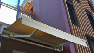 オーニングテントを幼稚園に施工